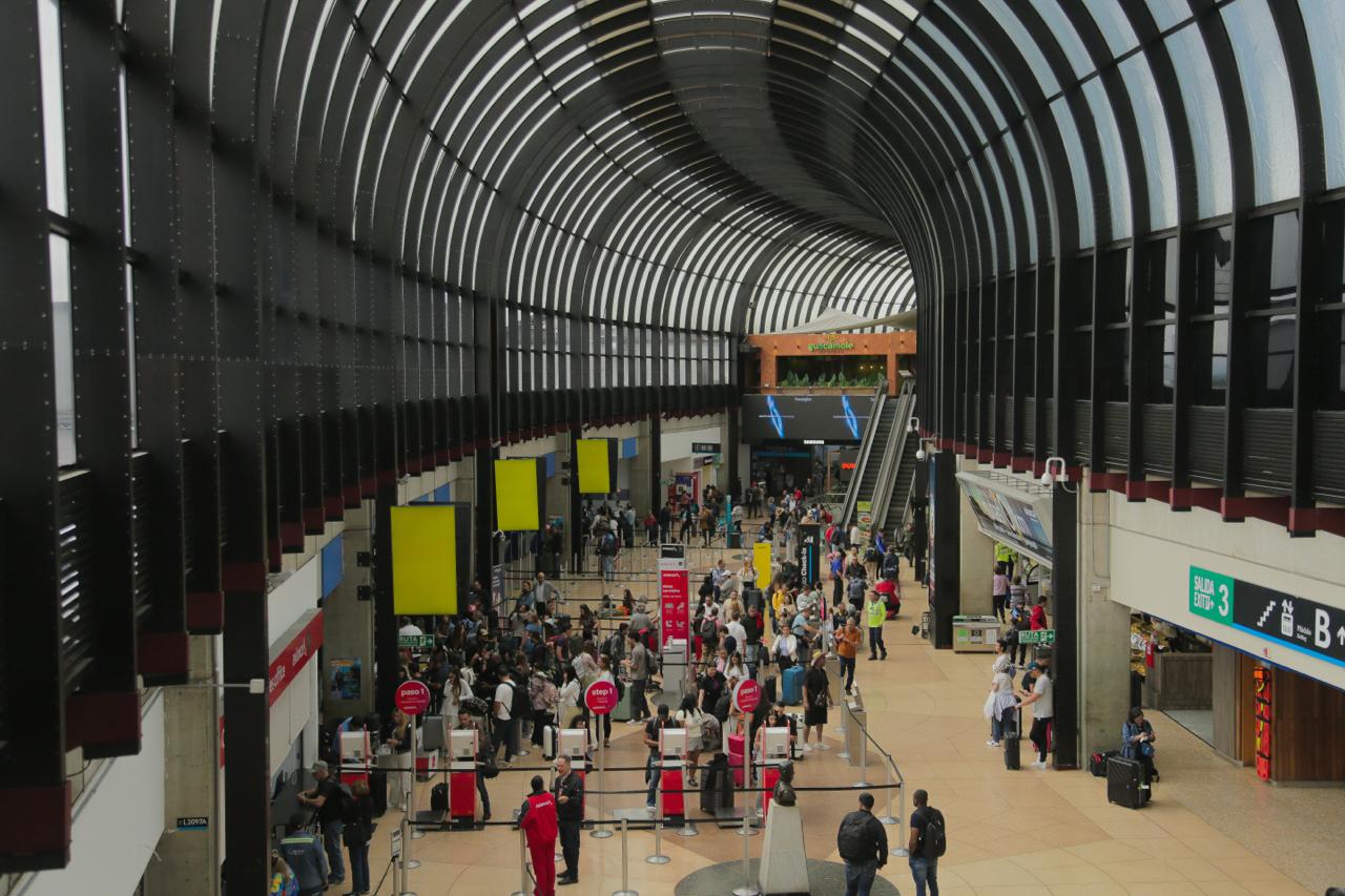 Arranca la adecuación del Aeropuerto Internacional José María Córdova de Rionegro Arranca la adecuación del Aeropuerto Internacional José María Córdova de Rionegro