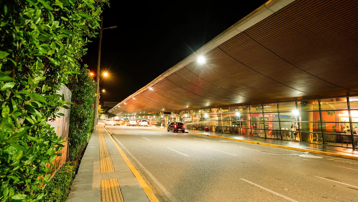AGENCIA NACIONAL DE INFRAESTRUCTURA ADJUDICA CONTRATO PARA AMPLIAR EL AEROPUERTO RAFAEL NÚÑEZ DE CARTAGENA AGENCIA NACIONAL DE INFRAESTRUCTURA ADJUDICA CONTRATO PARA AMPLIAR EL AEROPUERTO RAFAEL NÚÑEZ DE CARTAGENA