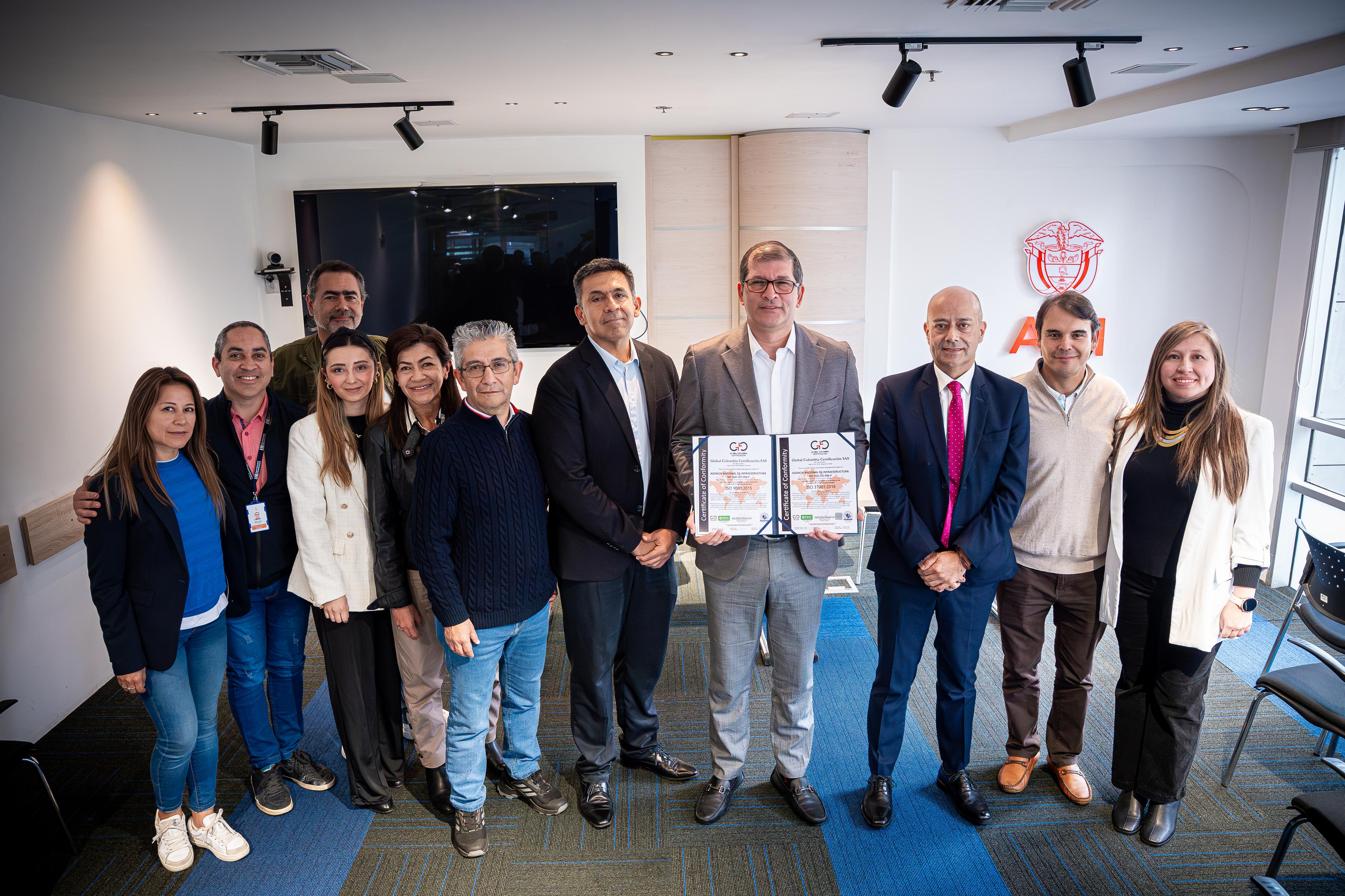 ANI recibe certificaciones ISO 9001 e ISO 37001 y fortalece su compromiso con la calidad, la transparencia y la integridad institucional ANI recibe certificaciones ISO 9001 e ISO 37001 y fortalece su compromiso con la calidad, la transparencia y la integridad institucional