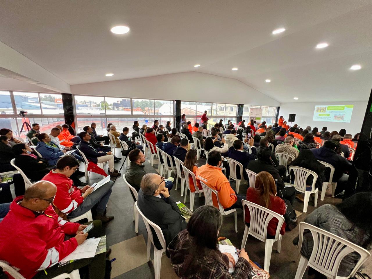 Inician jornadas de socialización del proyecto Accesos Norte Fase II en Bogotá 