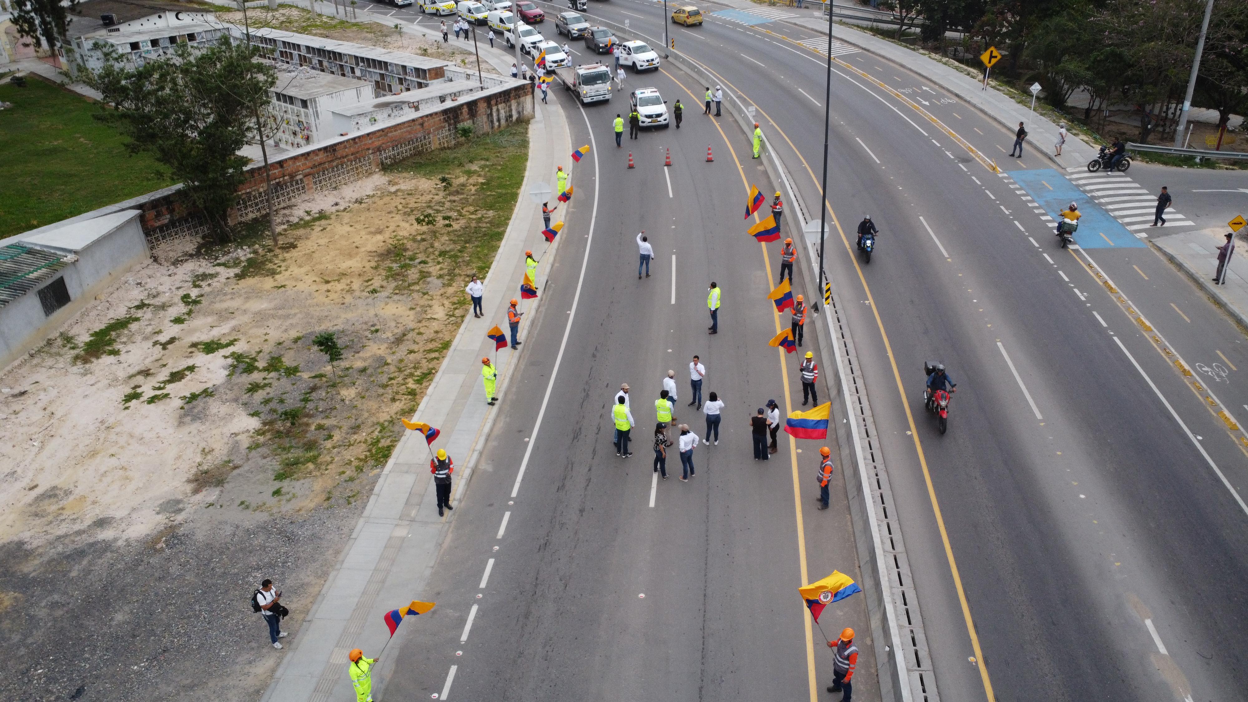 Gobierno del Cambio pone en funcionamiento 11,8 km de segunda calzada en el proyecto 4G Bucaramanga- Barrancabermeja-Yondó Gobierno del Cambio pone en funcionamiento 11,8 km de segunda calzada en el proyecto 4G Bucaramanga- Barrancabermeja-Yondó