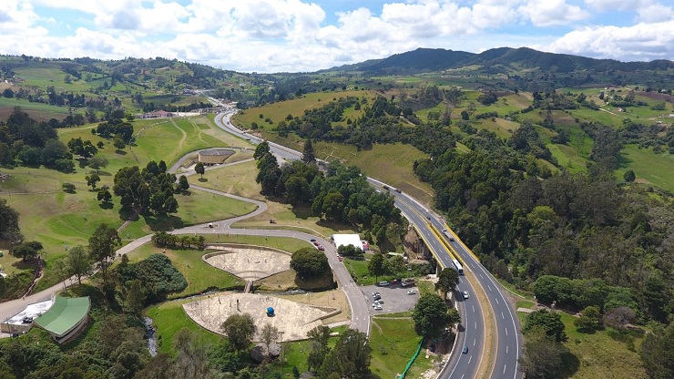 Gobierno Nacional inaugura doble calzada entre Bogotá y Tunja Gobierno Nacional inaugura doble calzada entre Bogotá y Tunja