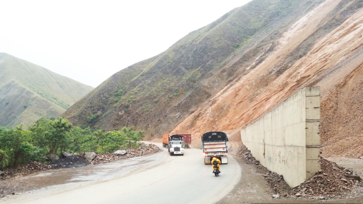 MinTransporte y ANI reducen horarios de cierre de la vía Buenaventura - Buga MinTransporte y ANI reducen horarios de cierre de la vía Buenaventura - Buga