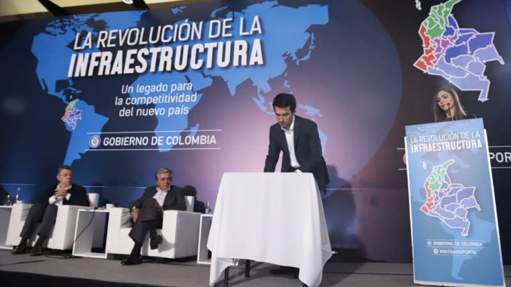 Empiezan obras que mejorarán vías de acceso por el norte de Bogotá Empiezan obras que mejorarán vías de acceso por el norte de Bogotá