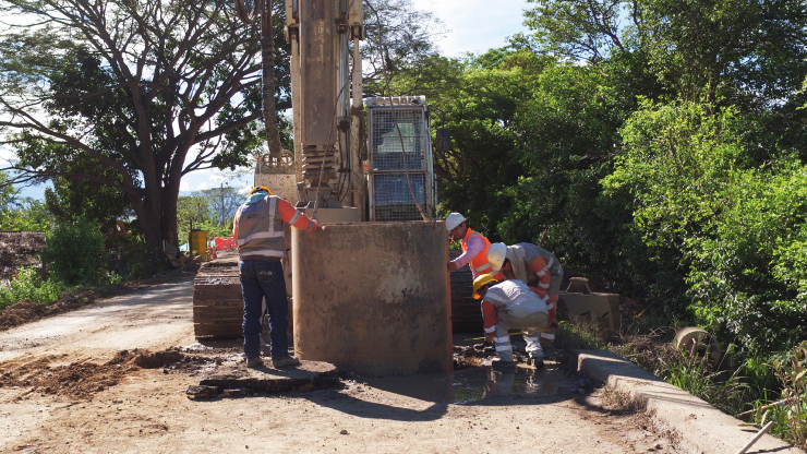 Con labores de mantenimiento y rehabilitación entre El Juncal y Neiva, avanzan obras en Autopista Neiva - Girardot Con labores de mantenimiento y rehabilitación entre El Juncal y Neiva, avanzan obras en Autopista Neiva - Girardot