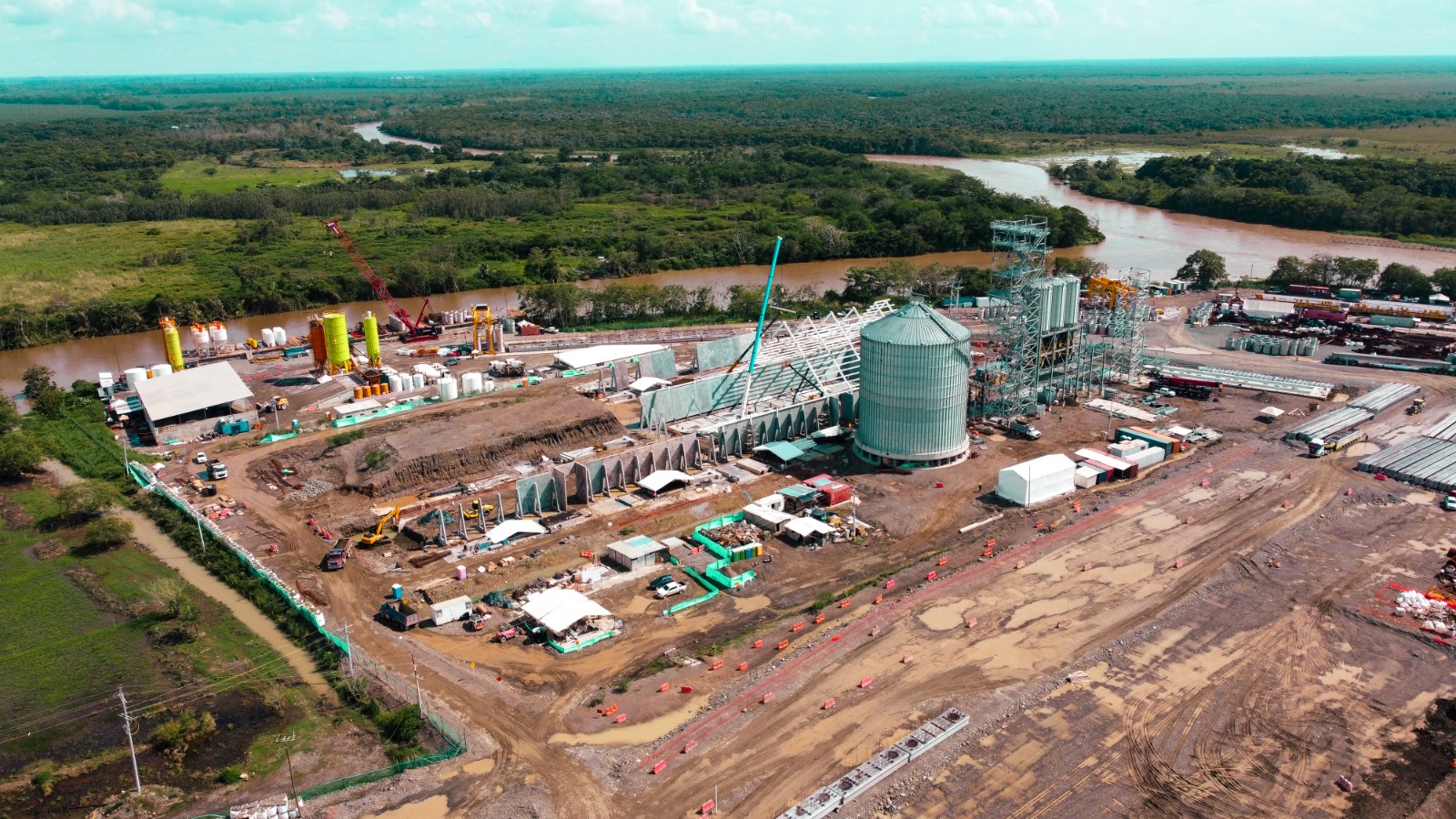En un 54,5% avanza las obras de construcción de Puerto Antioquia En un 54,5% avanza las obras de construcción de Puerto Antioquia