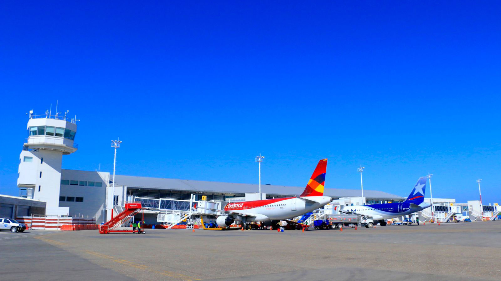 Más de $12 billones invertirá la ANI en 5 aeropuertos del país Más de $12 billones invertirá la ANI en 5 aeropuertos del país