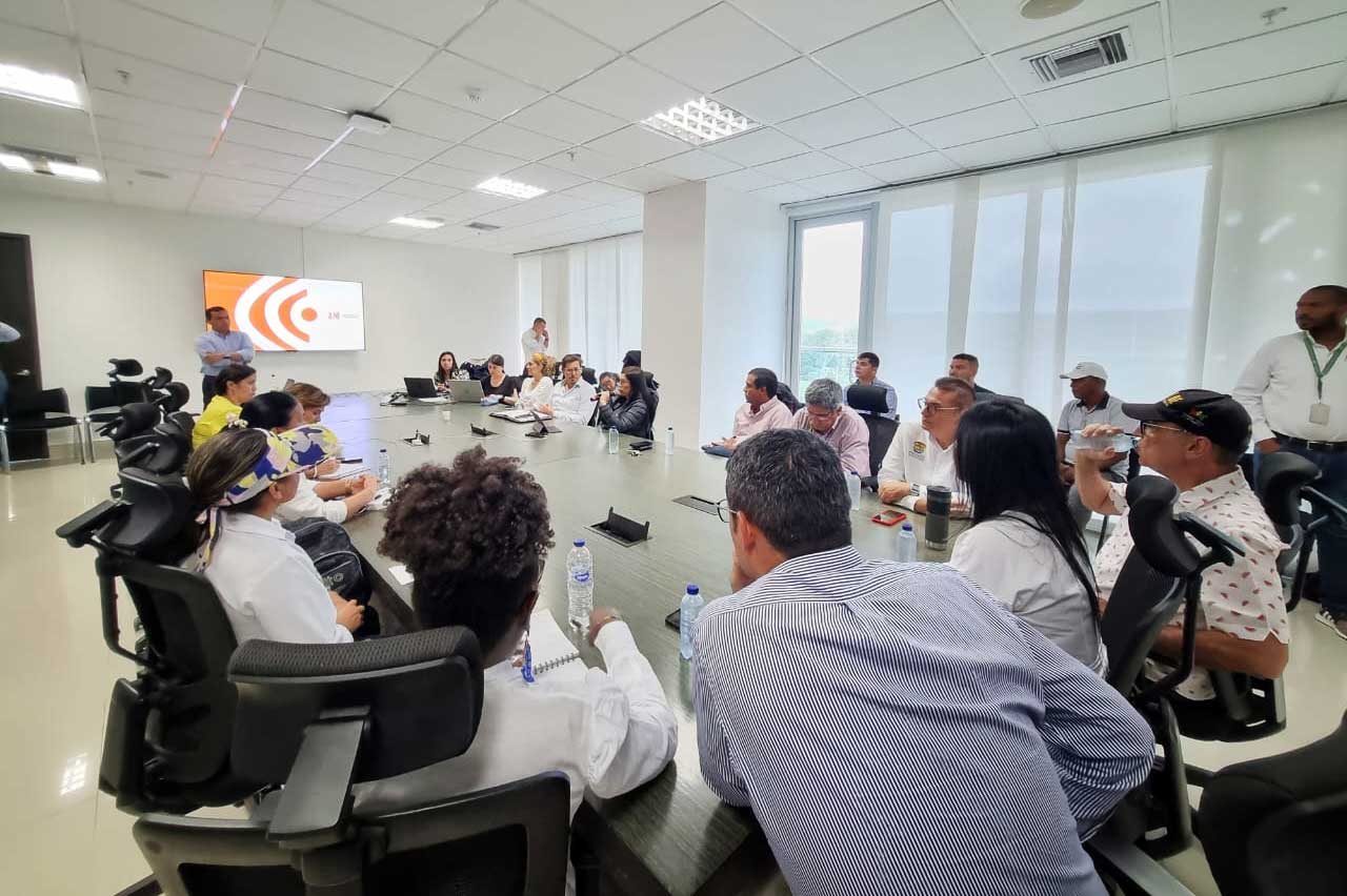 Frente común con gobernadores y alcaldes del Atlántico y Bolívar para darle continuidad al proyecto Autopistas del Caribe Frente común con gobernadores y alcaldes del Atlántico y Bolívar para darle continuidad al proyecto Autopistas del Caribe