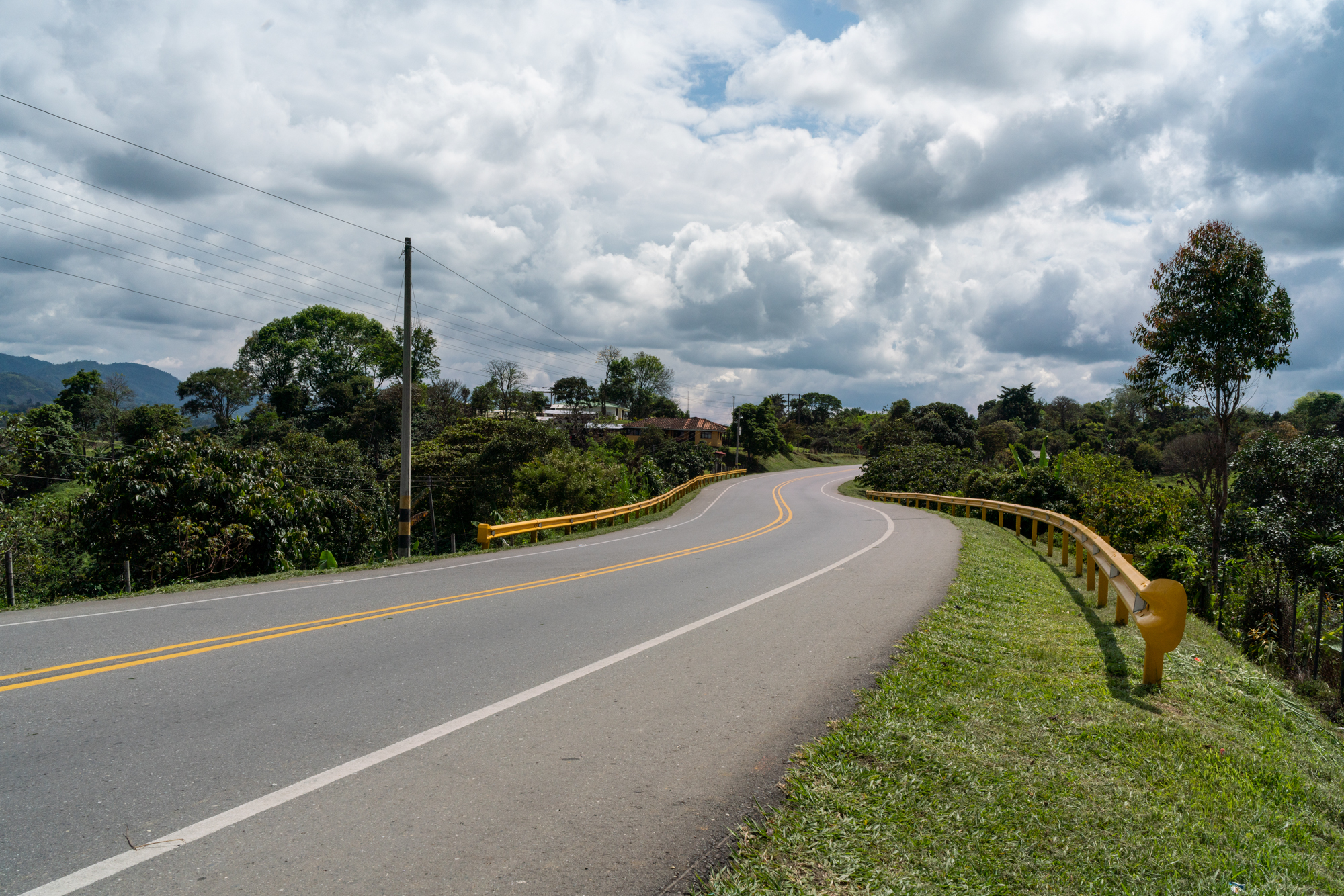 Gobierno nacional reactiva las obras del proyecto Santander de Quilichao-Popayán, que tiene inversiones por $1.7 billones en obra Gobierno nacional reactiva las obras del proyecto Santander de Quilichao-Popayán, que tiene inversiones por $1.7 billones en obra