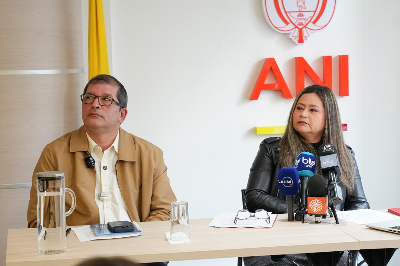 ANI firma actas de inicio por $60.551 millones para elaboración de estudios de factibilidad del corredor férreo entre Villavicencio y Puerto Gaitán ANI firma actas de inicio por $60.551 millones para elaboración de estudios de factibilidad del corredor férreo entre Villavicencio y Puerto Gaitán