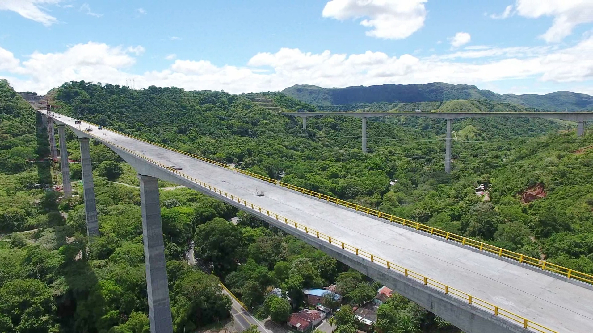 Tolima, cada vez más conectado con ejecución de Autopistas 4G Tolima, cada vez más conectado con ejecución de Autopistas 4G
