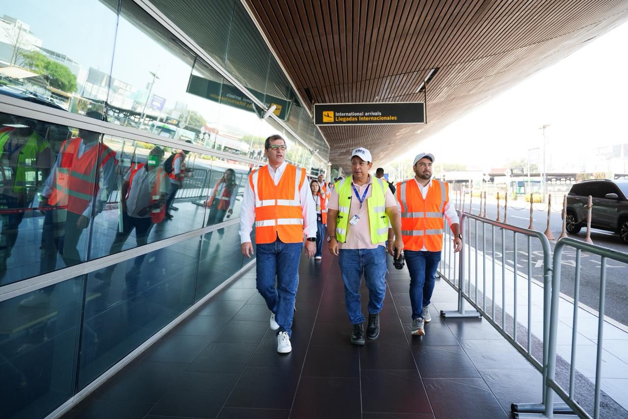 Se aprueban 18 intervenciones fundamentales para la ampliación del Aeropuerto Rafael Núñez de Cartagena Se aprueban 18 intervenciones fundamentales para la ampliación del Aeropuerto Rafael Núñez de Cartagena