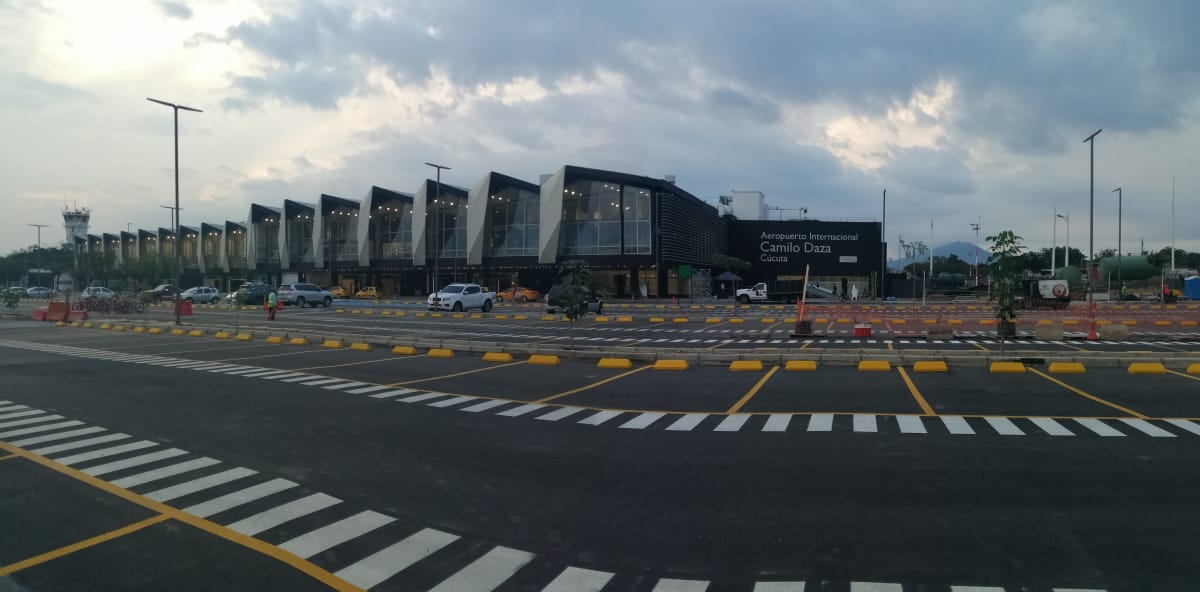 Gobierno Nacional entrega obras de ampliación del Aeropuerto Internacional Camilo Daza de Cúcuta Gobierno Nacional entrega obras de ampliación del Aeropuerto Internacional Camilo Daza de Cúcuta