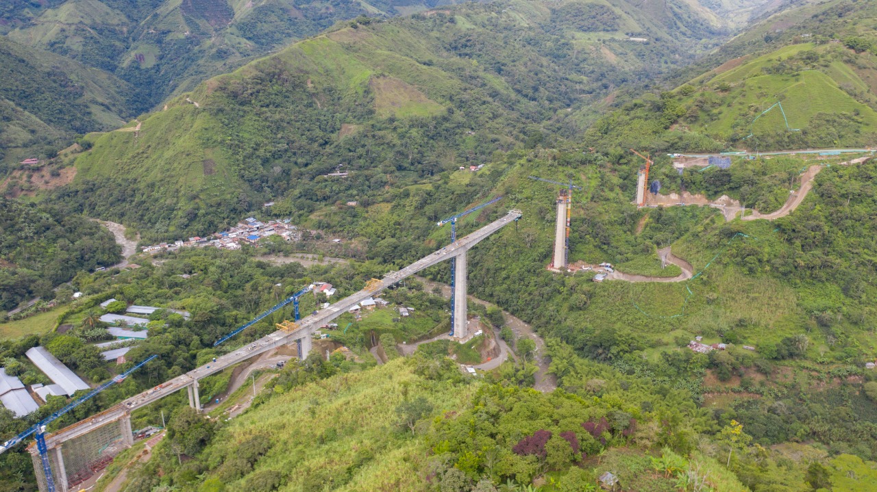 En 80% avanza construcción del puente en el corregimiento Coello – Cocora, uno de los más largos del corredor Girardot – Ibagué – Cajamarca En 80% avanza construcción del puente en el corregimiento Coello – Cocora, uno de los más largos del corredor Girardot – Ibagué – Cajamarca