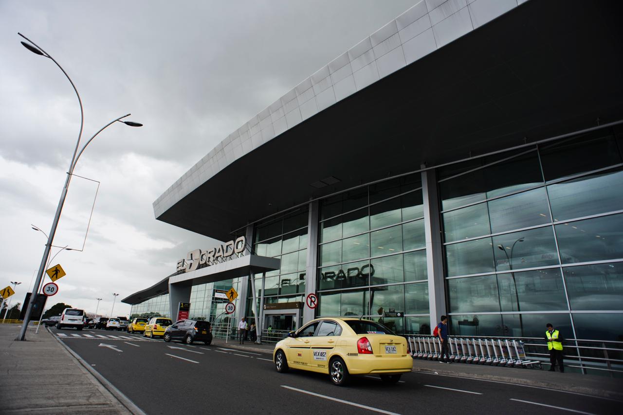 Usuarios del transporte aéreo que viajen desde Bogotá hacia Villavicencio no pagarán tasa aeroportuaria Usuarios del transporte aéreo que viajen desde Bogotá hacia Villavicencio no pagarán tasa aeroportuaria