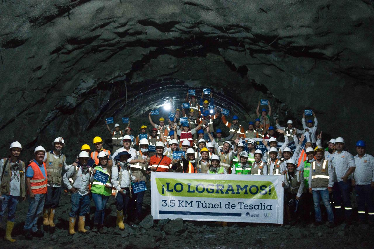 TÚNEL TESALIA, EL MÁS GRANDE DEL EJE CAFETERO, LOGRA EL CALE Y FINALIZA ETAPA DE EXCAVACIÓN TÚNEL TESALIA, EL MÁS GRANDE DEL EJE CAFETERO, LOGRA EL CALE Y FINALIZA ETAPA DE EXCAVACIÓN