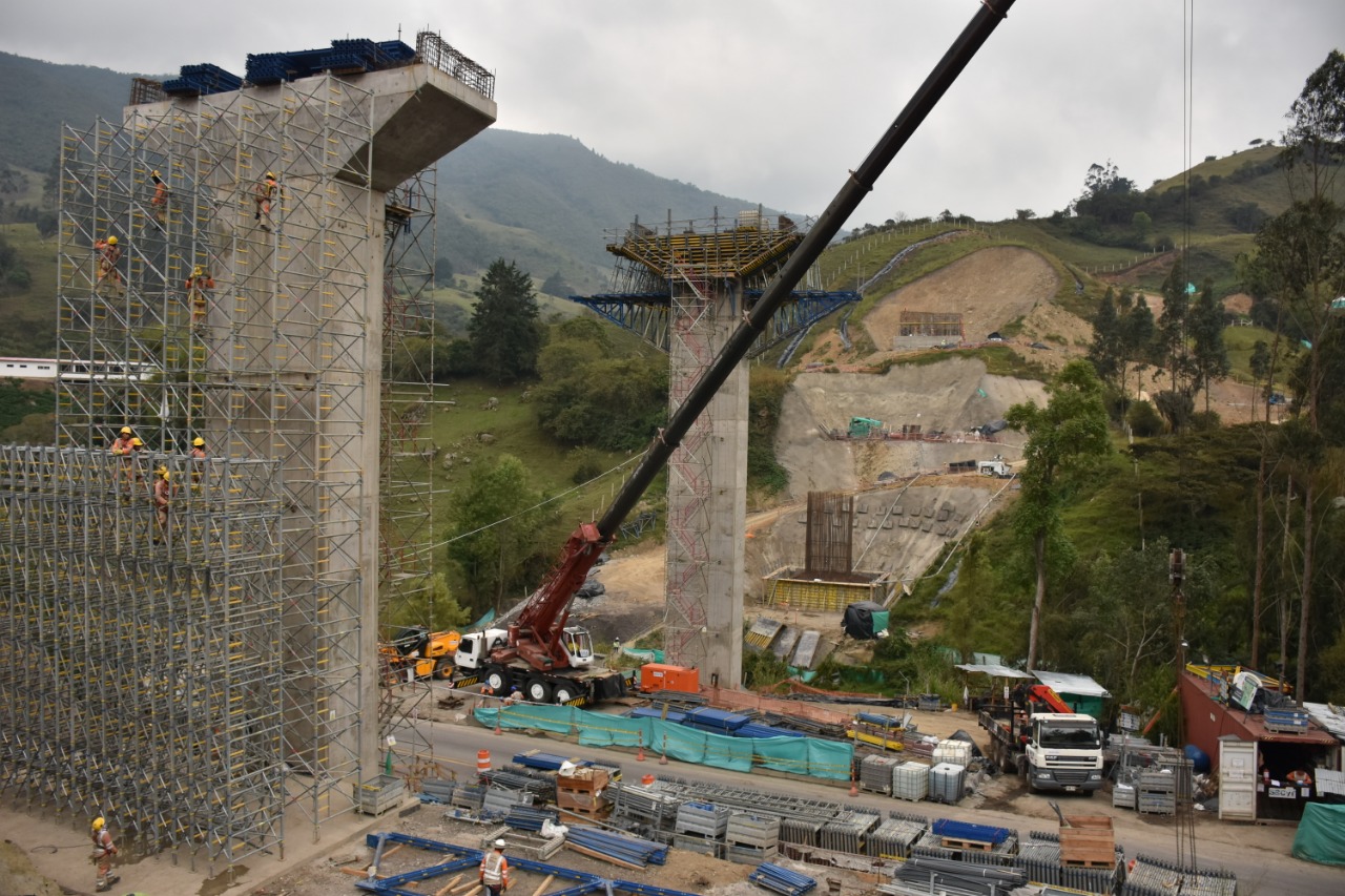 PROYECTO PAMPLONA-CÚCUTA LOGRA CIERRE FINANCIERO PROYECTO PAMPLONA-CÚCUTA LOGRA CIERRE FINANCIERO