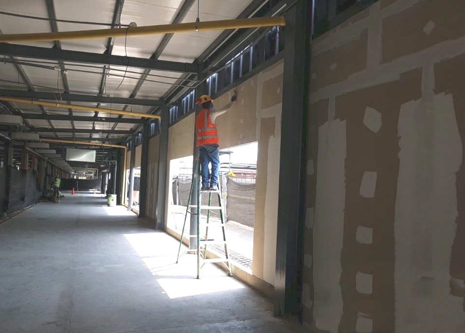 ANI retoma obras de ampliación de pérgola para pasajeros del aeropuerto Rafael Núñez ANI retoma obras de ampliación de pérgola para pasajeros del aeropuerto Rafael Núñez