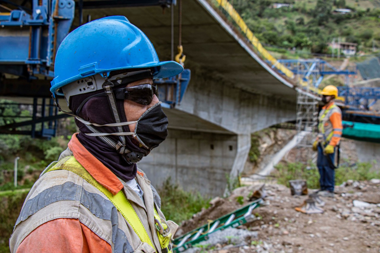 Alcaldes y gobernadores, aliados clave para el reinicio gradual de obras Alcaldes y gobernadores, aliados clave para el reinicio gradual de obras