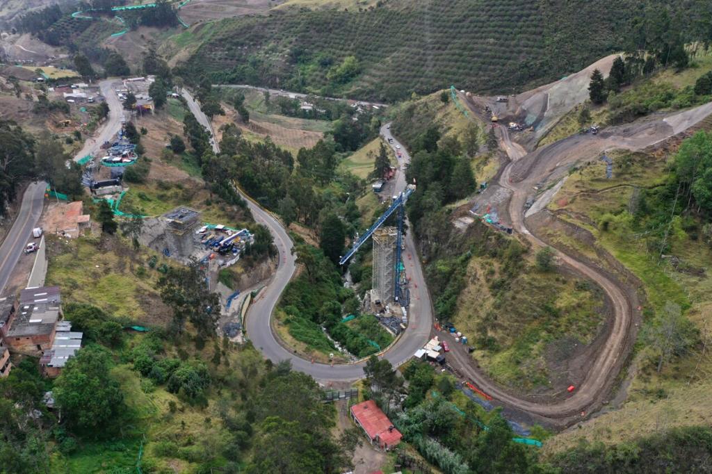 CON UN 82,12% DE EJECUCIÓN AVANZA LA REHABILITACIÓN DEL CORREDOR VIAL ENTRE PAMPLONA Y LOS PATIOS CON UN 82,12% DE EJECUCIÓN AVANZA LA REHABILITACIÓN DEL CORREDOR VIAL ENTRE PAMPLONA Y LOS PATIOS