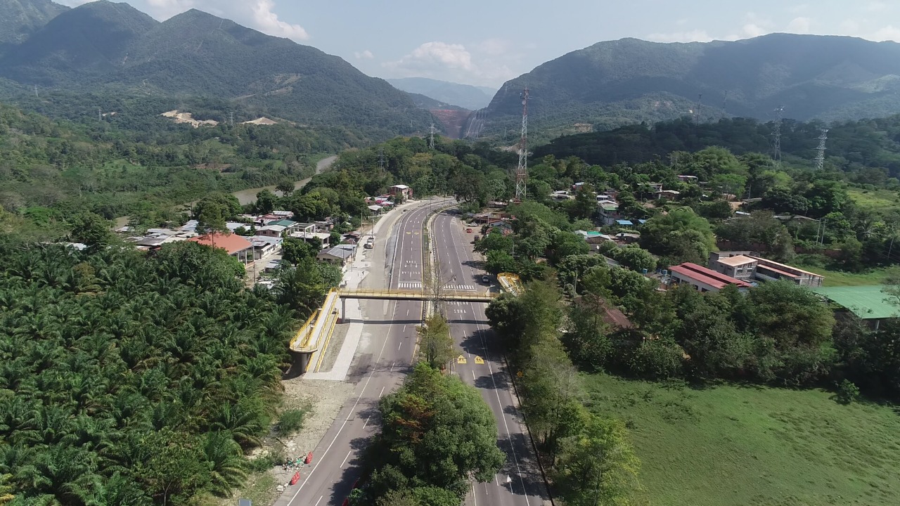 ANI entrega cinco de los nueve puentes peatonales que se construyen en Barrancabermeja y que beneficiarán a más de 8.800 habitantes ANI entrega cinco de los nueve puentes peatonales que se construyen en Barrancabermeja y que beneficiarán a más de 8.800 habitantes