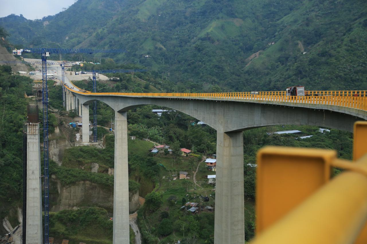 En mayo entrará en operación la segunda calzada entre Combeima y el Valle del Cocora en el Tolima En mayo entrará en operación la segunda calzada entre Combeima y el Valle del Cocora en el Tolima