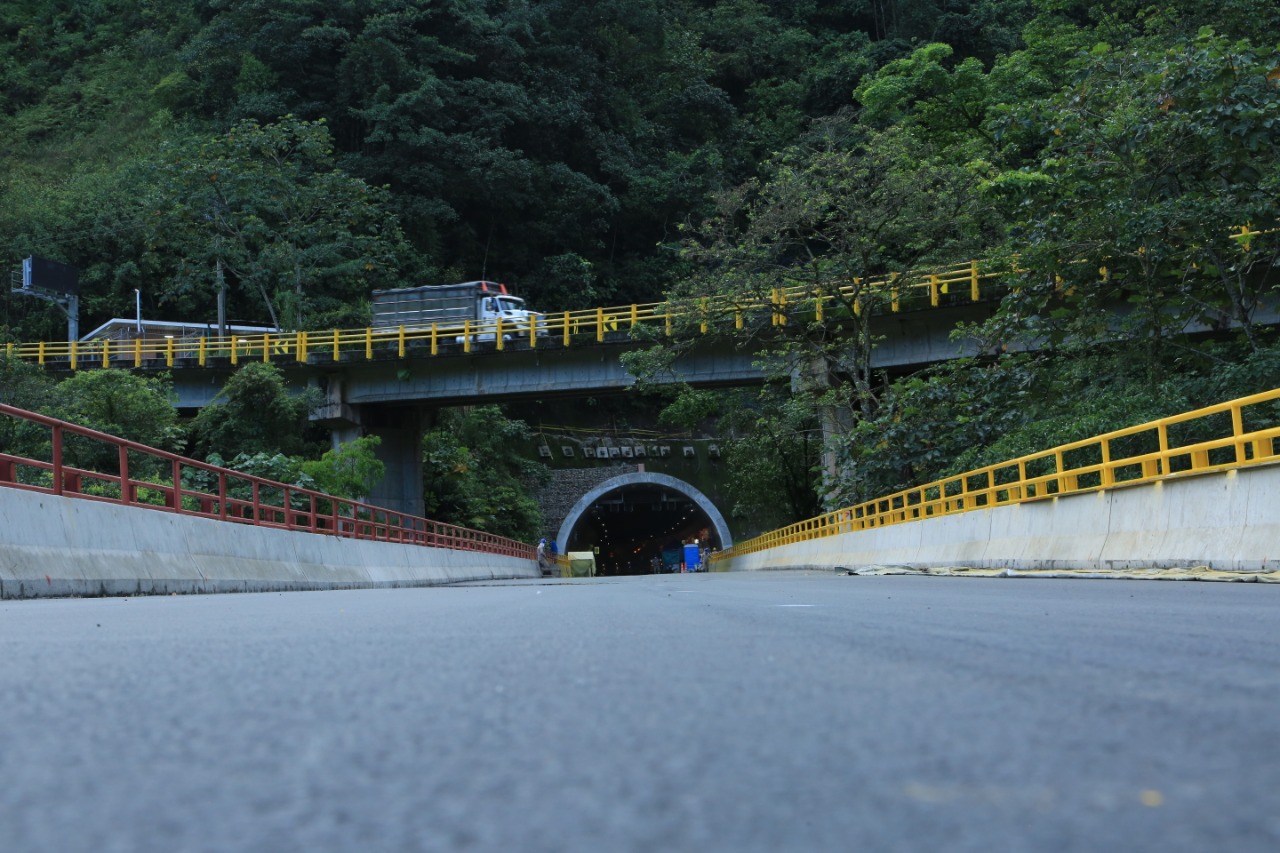 Finalizan las obras del Túnel 2 en la vía al Llano Finalizan las obras del Túnel 2 en la vía al Llano