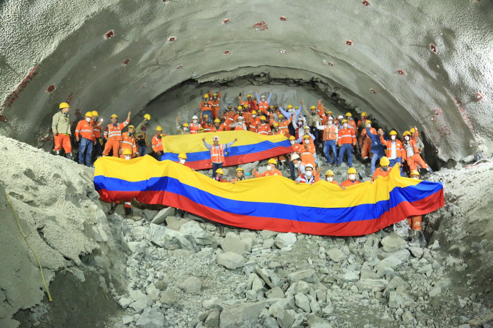 El túnel Buenavista II, uno de los más grandes del país, logra el cale y finaliza su etapa de excavación El túnel Buenavista II, uno de los más grandes del país, logra el cale y finaliza su etapa de excavación