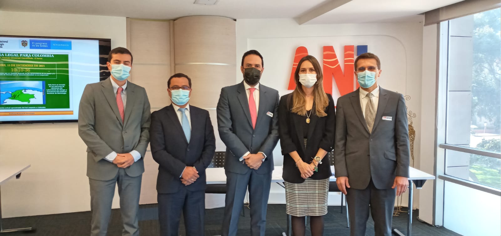 Gobierno nacional adjudica la ALO Sur, un proyecto esperado por décadas y que es una realidad gracias a las #ConcesionesDelBicentenario Gobierno nacional adjudica la ALO Sur, un proyecto esperado por décadas y que es una realidad gracias a las #ConcesionesDelBicentenario
