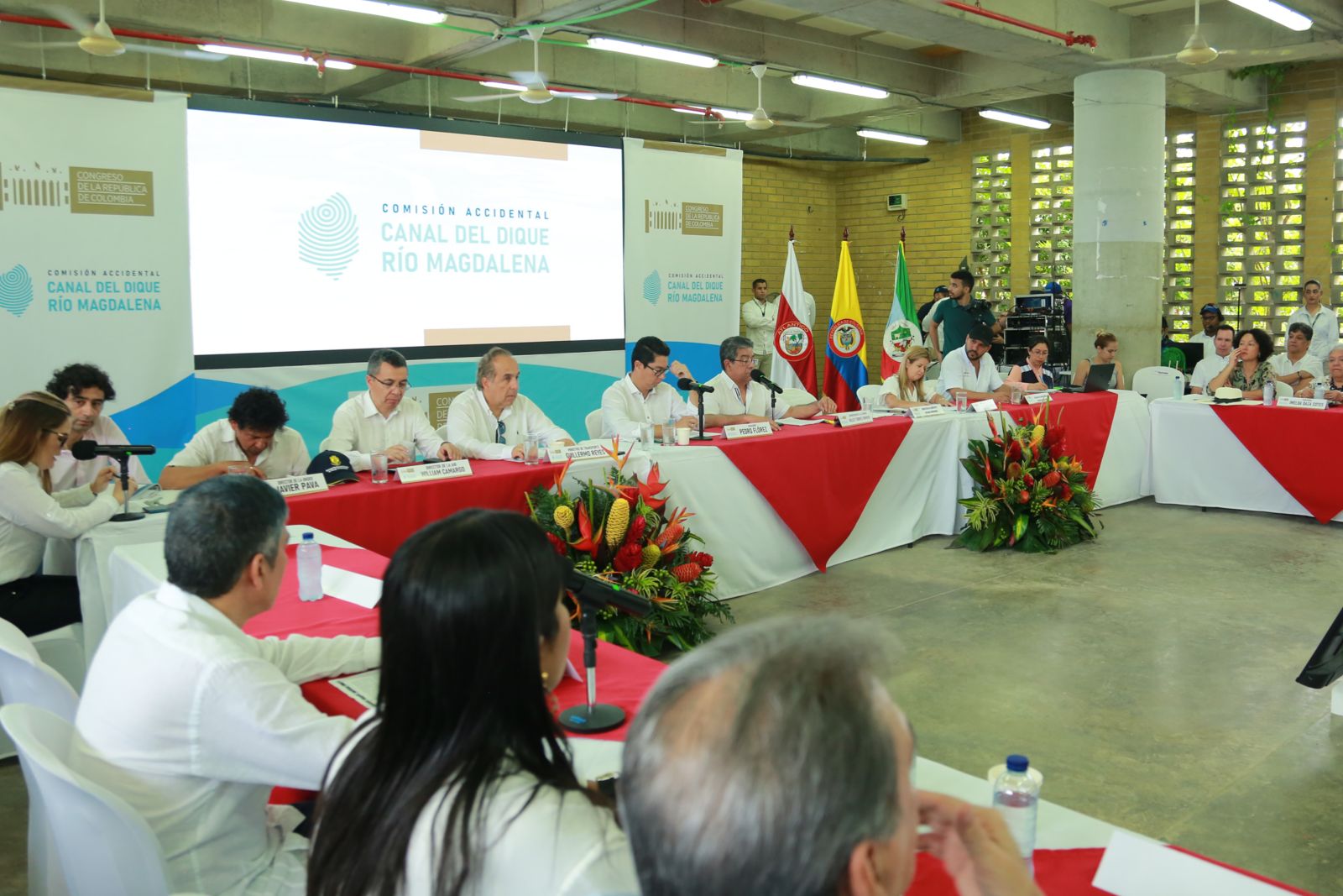 Ministro de Transporte Guillermo Francisco Reyes González participó en la instalación de la Comisión Accidental del Canal del Dique Ministro de Transporte Guillermo Francisco Reyes González participó en la instalación de la Comisión Accidental del Canal del Dique