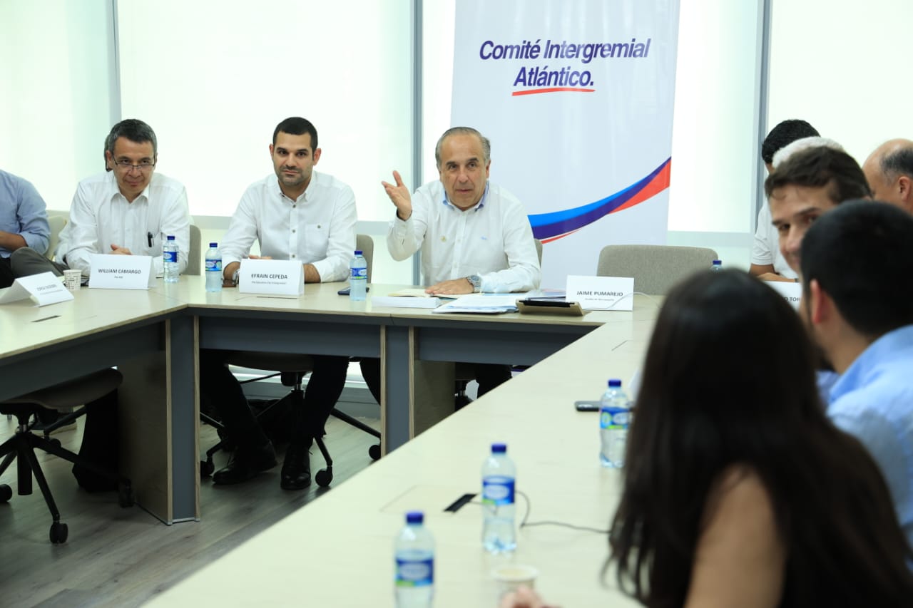 Ministro de Transporte se reunió con gremios del Atlántico para conversar sobre proyectos clave de infraestructura en la región Caribe Ministro de Transporte se reunió con gremios del Atlántico para conversar sobre proyectos clave de infraestructura en la región Caribe
