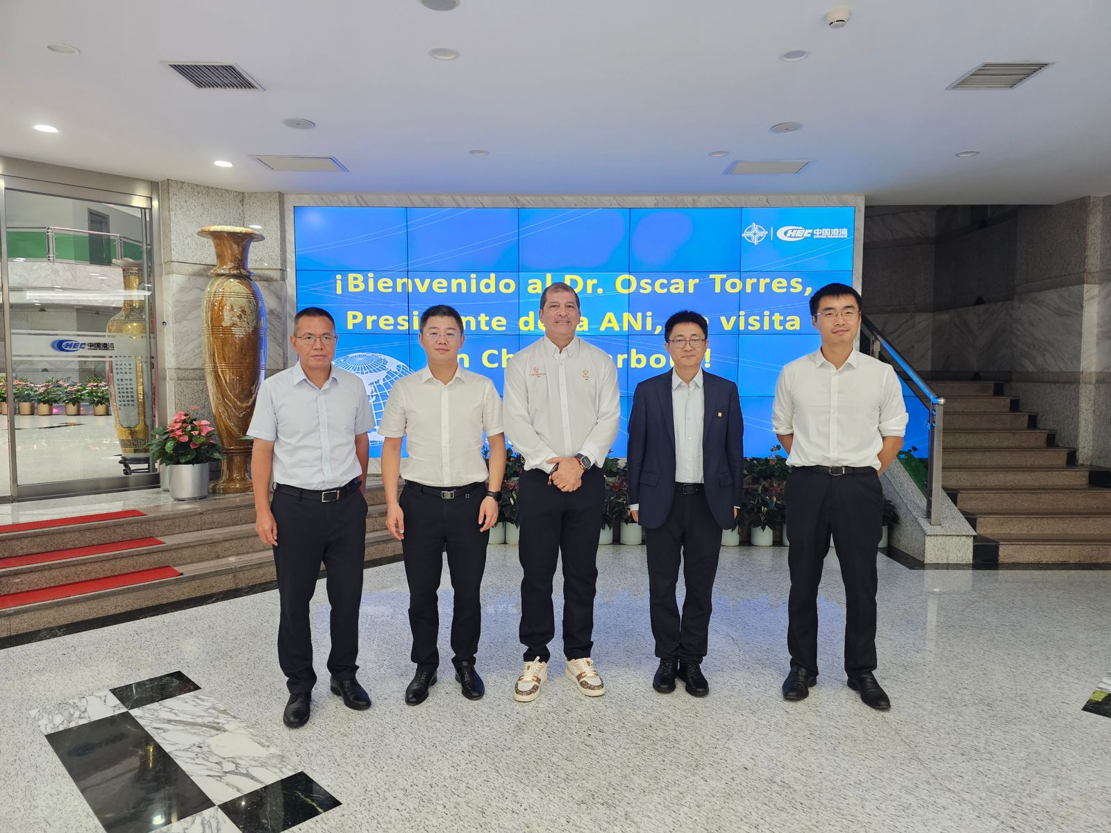 Colombia fortalece alianzas internacionales en el Congreso Mundial de Ferrocarriles de Alta Velocidad en China Colombia fortalece alianzas internacionales en el Congreso Mundial de Ferrocarriles de Alta Velocidad en China